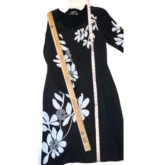 NINA LEONARD Floral Sweater Dress Black/White Long Sleeve Size Medium - Picture 9 of 9